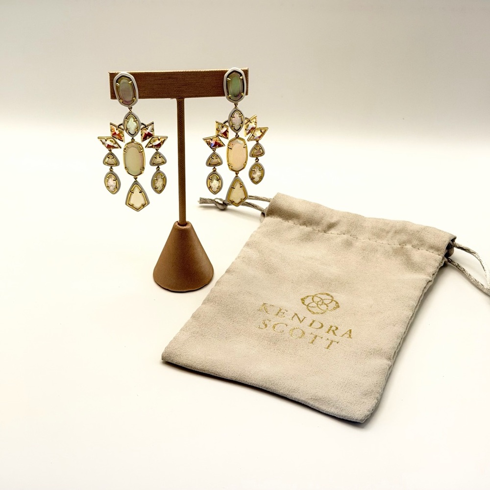 Kendra Scott Luxury Greta Gold Tone Ivory Iridescent Chandelier Earrings $198 - Picture 4 of 16